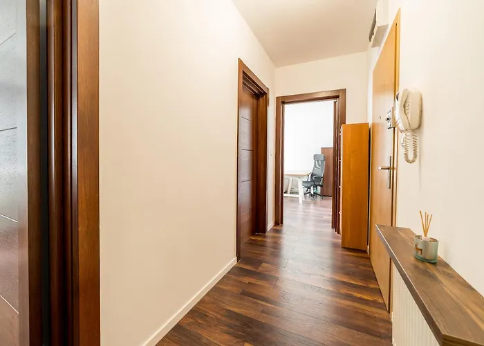 Warta River Homely Apartamento Poznań